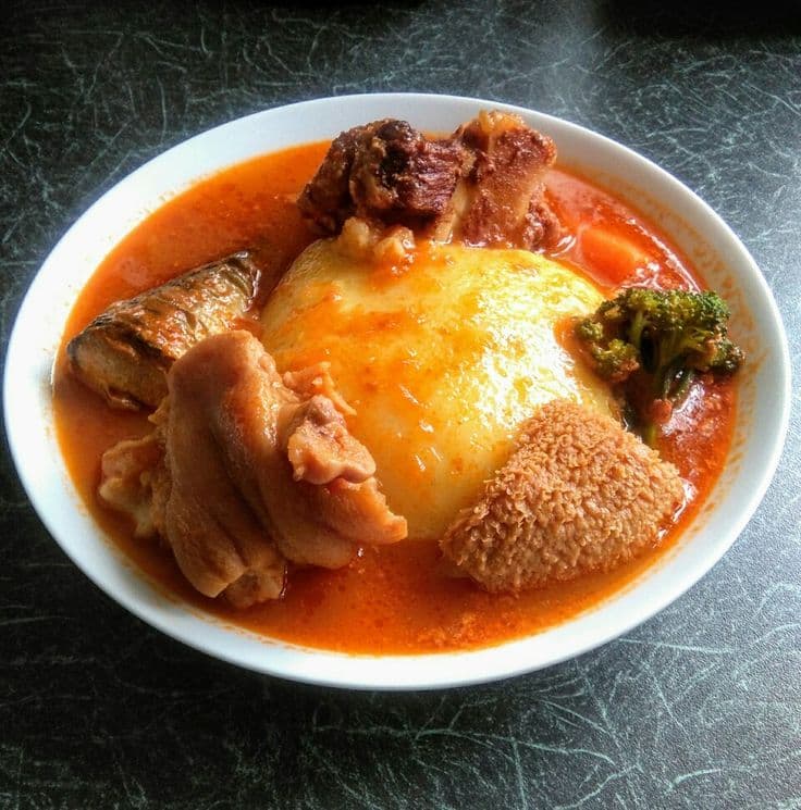 Fufu with chicken & towel